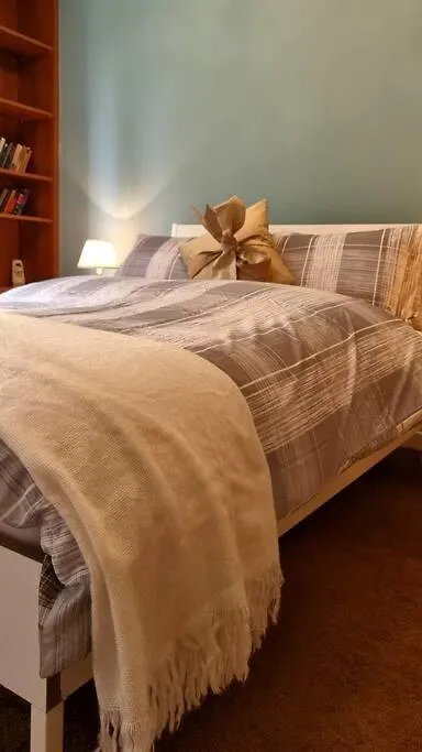 Specious Parkview Apartment, 4 Mins Walk To Underground Ilford Apartamento